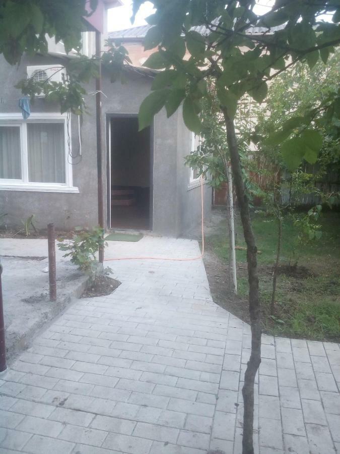 Malu Villa คูทายสิ ภายนอก รูปภาพ