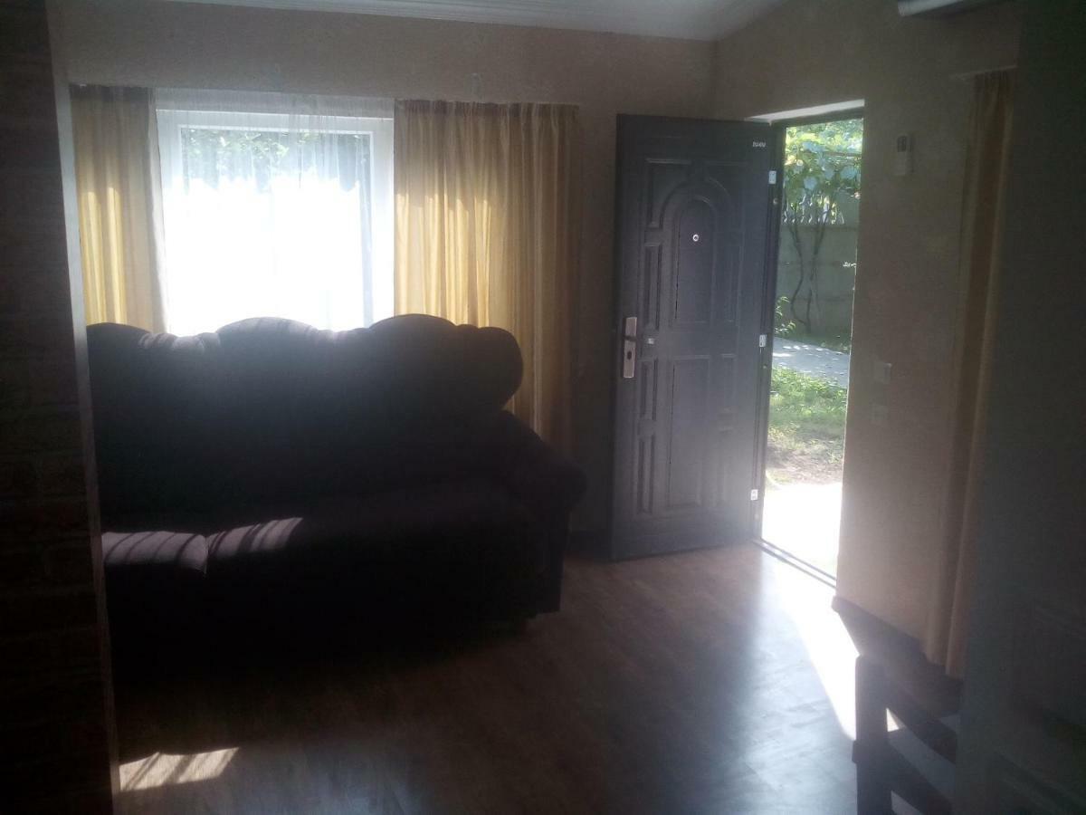 Malu Villa คูทายสิ ภายนอก รูปภาพ